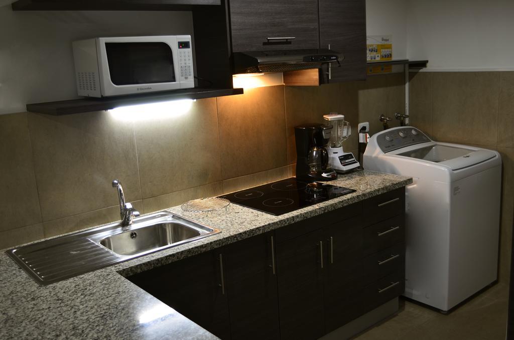 Itsahome Apartments - Torre Seis Κίτο Δωμάτιο φωτογραφία