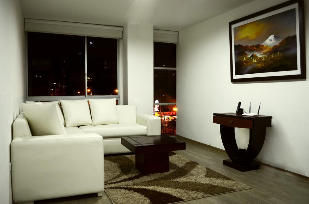Itsahome Apartments - Torre Seis Κίτο Δωμάτιο φωτογραφία