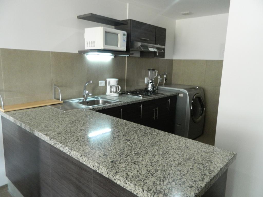 Itsahome Apartments - Torre Seis Κίτο Δωμάτιο φωτογραφία